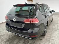 Pogled od pozadi desno