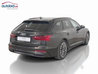 Vaizdas iš galo dešinės