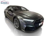 Skats no labās puses priekšā