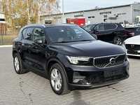 Skats no labās puses priekšā