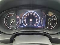 Pogled na kombinovani instrument