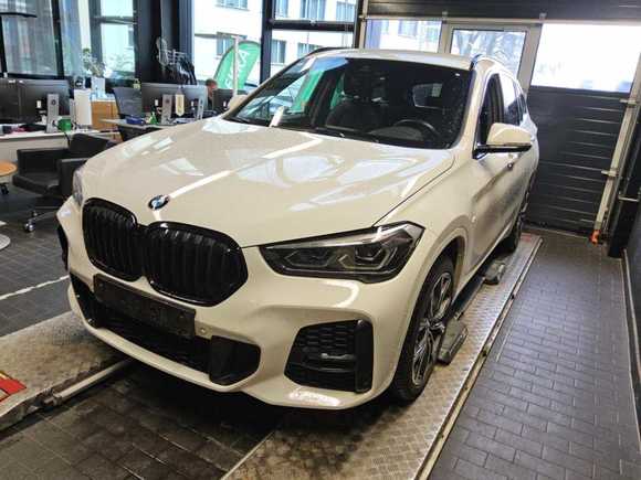 Widok z przodu po stronie lewej