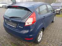 Вид сзади справа