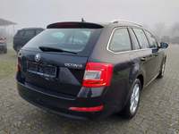 Вид сзади справа