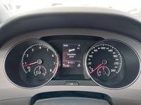 Вид на приборную панель