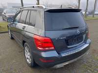 Вид сзади слева