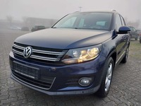 Вид спереди слева