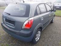 Вид сзади справа