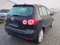 Вид сзади справа