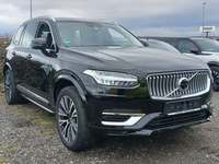 Skats no labās puses priekšā