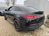 Vaade tagant vasakult