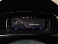 Вид на приборную панель