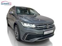 Вид спереди справа