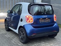 Vaade tagant vasakult