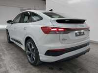 Widok z tyłu po stronie lewej