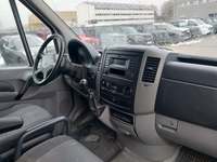 Вид на салон