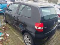 Вид сзади слева