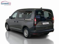 Pogled od pozadi levo