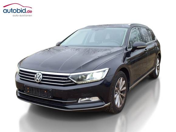 Skats no kreisās puses priekšā