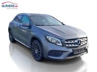 Skats no labās puses priekšā