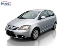 Skats no kreisās puses priekšā