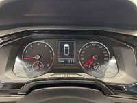 Pohled na přístrojovou desku