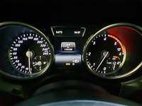 Pogled na kombinovani instrument