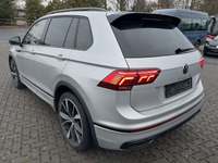 Vaade tagant vasakult