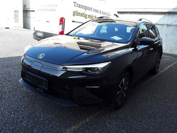 Skats no kreisās puses priekšā