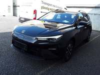 Skats no kreisās puses priekšā