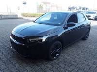 Skats no kreisās puses priekšā