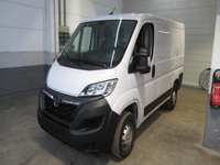 Pogled desno spredaj