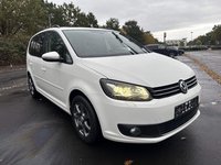 Skats no labās puses priekšā