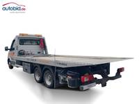 Pogled od pozadi levo