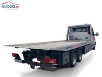 Pogled od pozadi desno