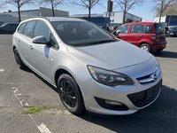 Skats no labās puses priekšā