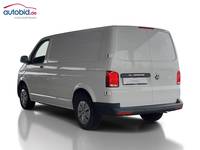 Pogled od pozadi levo