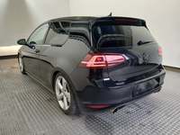 Pogled od pozadi levo