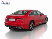 Pogled od pozadi desno