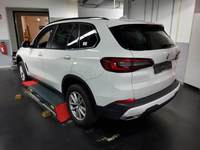 Vista traseira esquerda