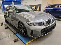 Skats no labās puses priekšā