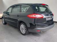 Vaizdas iš galo kairės