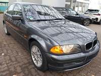 Вид спереди справа