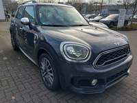 Вид спереди справа