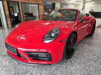 Skats no kreisās puses priekšā