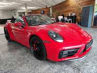 Skats no labās puses priekšā