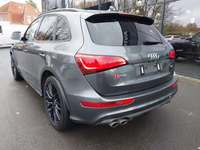 Vaade tagant vasakult