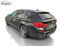 Вид сзади слева