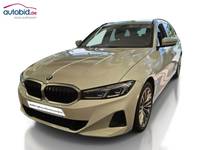 Skats no kreisās puses priekšā