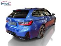 Skats no labās puses aizmugurē